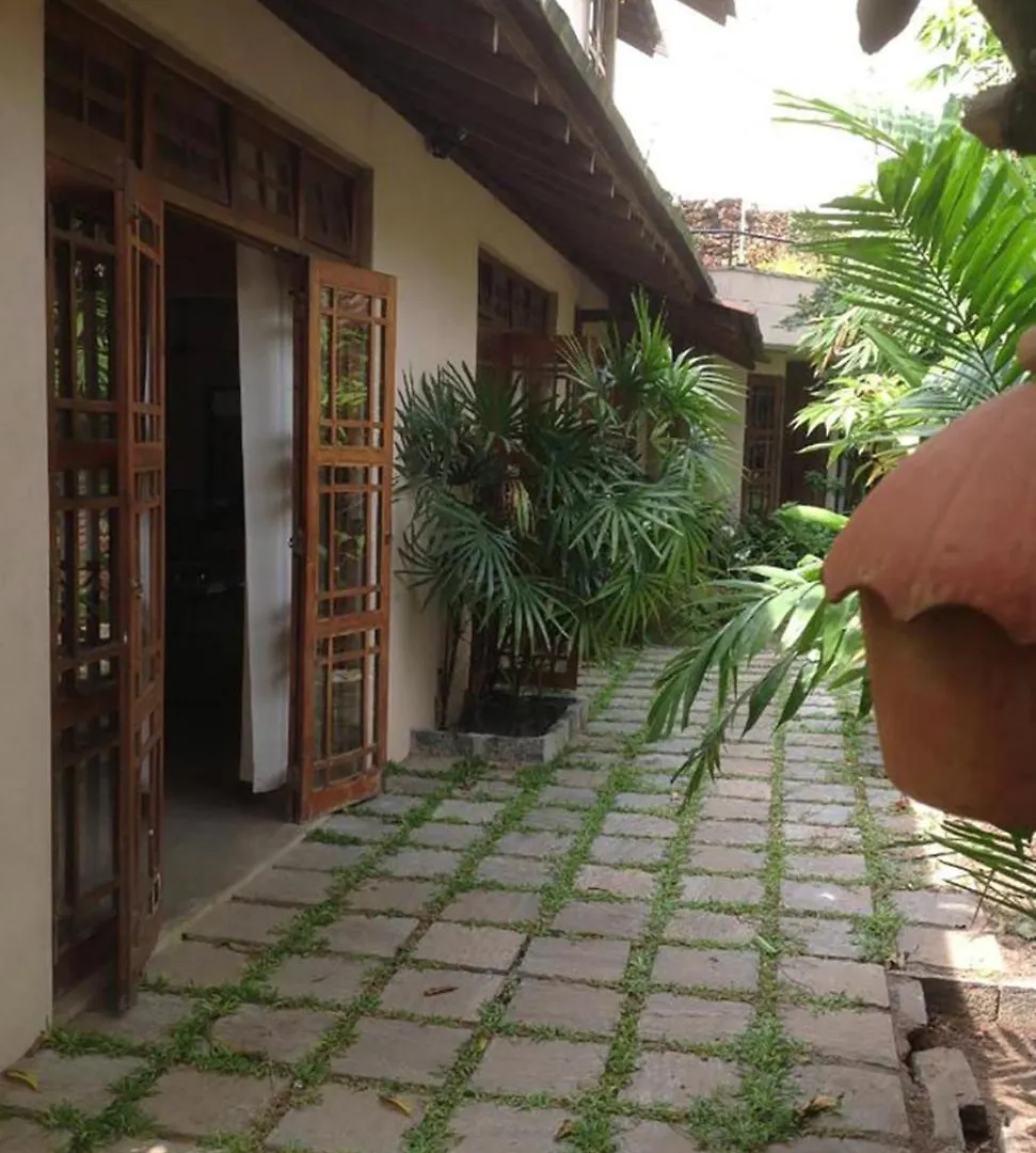 Highbury Colombo Lägenhet Sri Lanka